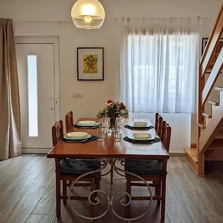 Casa de Férias Casa Domingues *